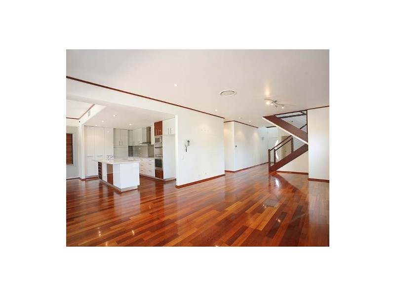 Sandstone Point QLD 4511