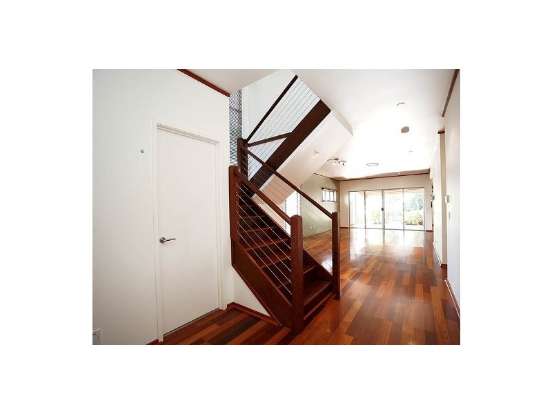 Sandstone Point QLD 4511