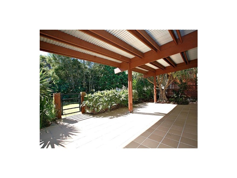 Sandstone Point QLD 4511