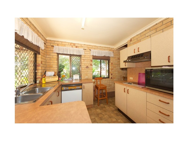 Sandstone Point QLD 4511