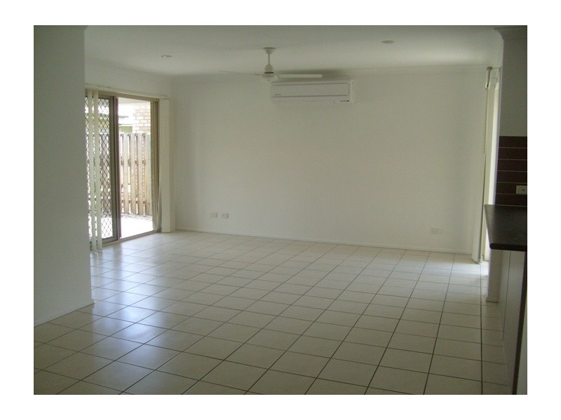 Sandstone Point QLD 4511