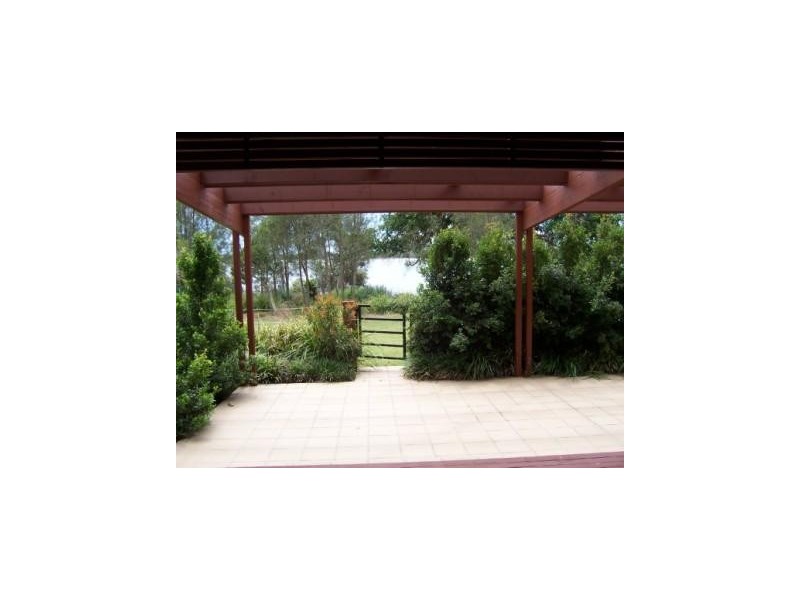 Sandstone Point QLD 4511