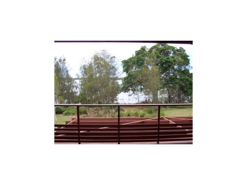 Sandstone Point QLD 4511