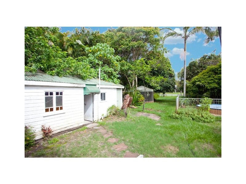 1443 Bribie Island Rd, Ningi QLD 4511