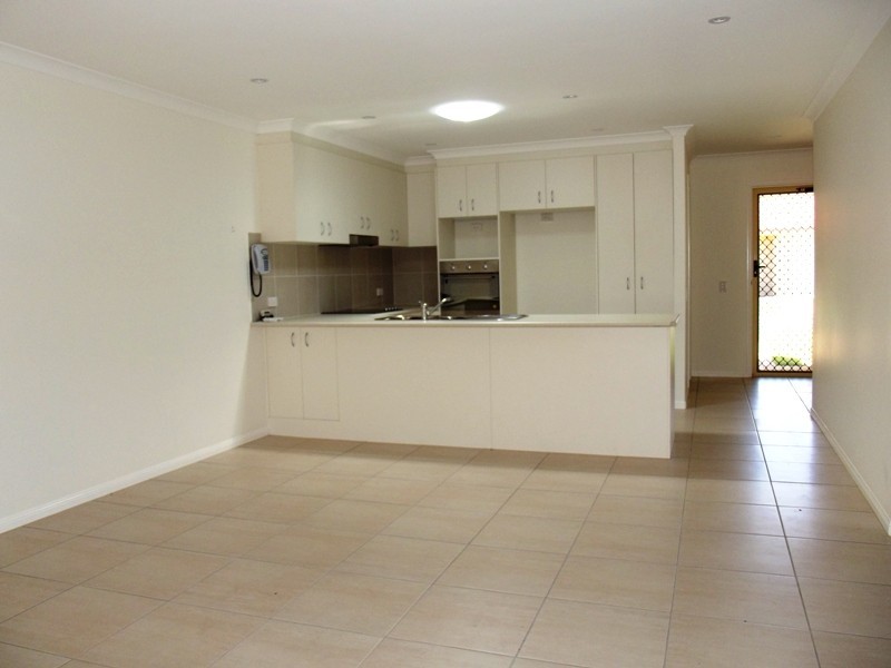 87/210 Bestman Rd, Sandstone Point QLD 4511