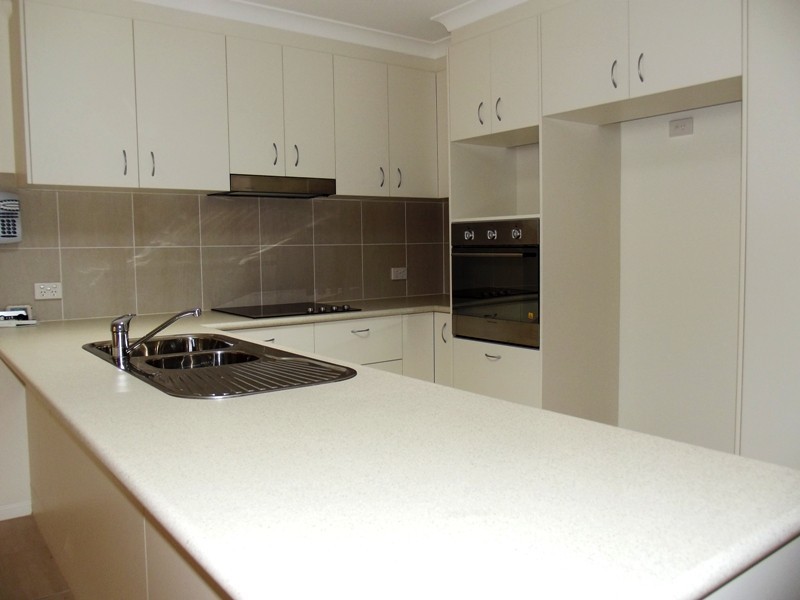 87/210 Bestman Rd, Sandstone Point QLD 4511