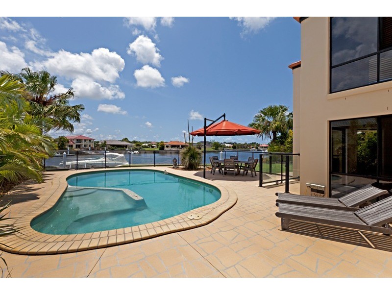 101 Voyagers Dve, Banksia Beach QLD 4507