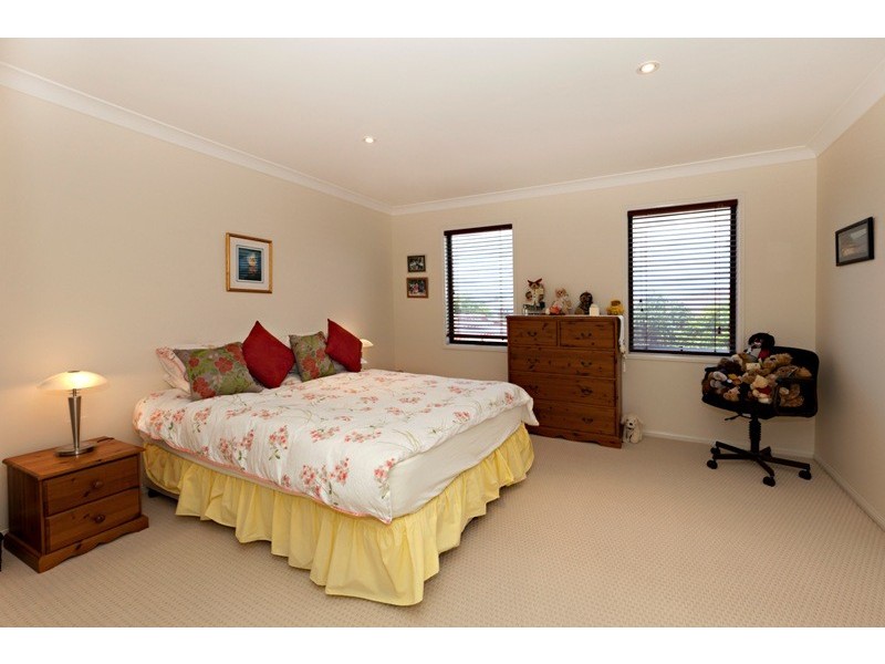 101 Voyagers Dve, Banksia Beach QLD 4507