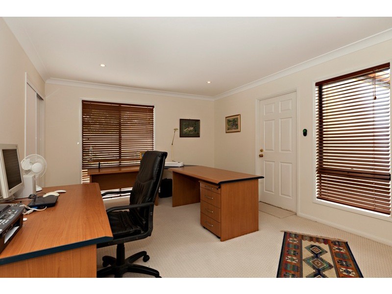 101 Voyagers Dve, Banksia Beach QLD 4507