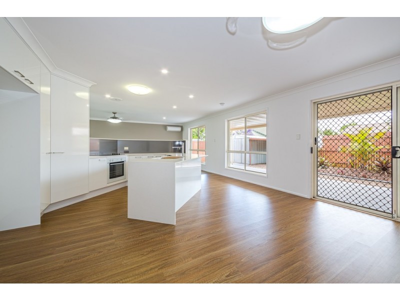 88 Avon Avenue, Banksia Beach QLD 4507