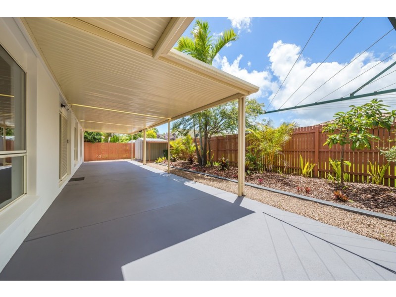 88 Avon Avenue, Banksia Beach QLD 4507