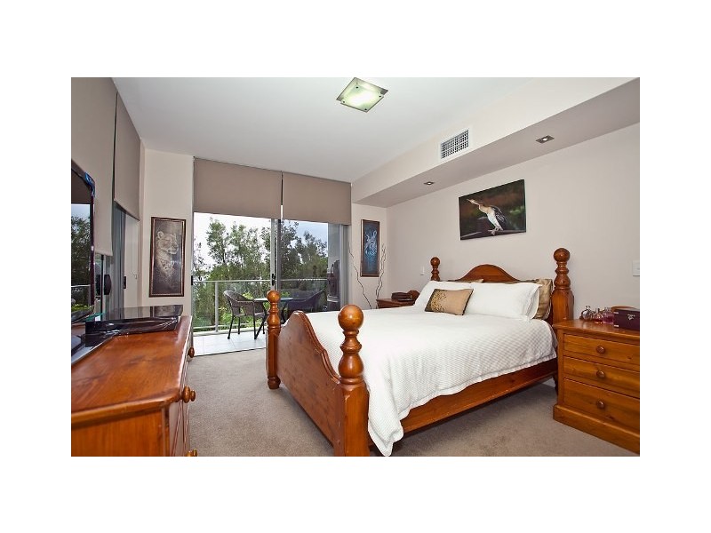 Sandstone Point QLD 4511