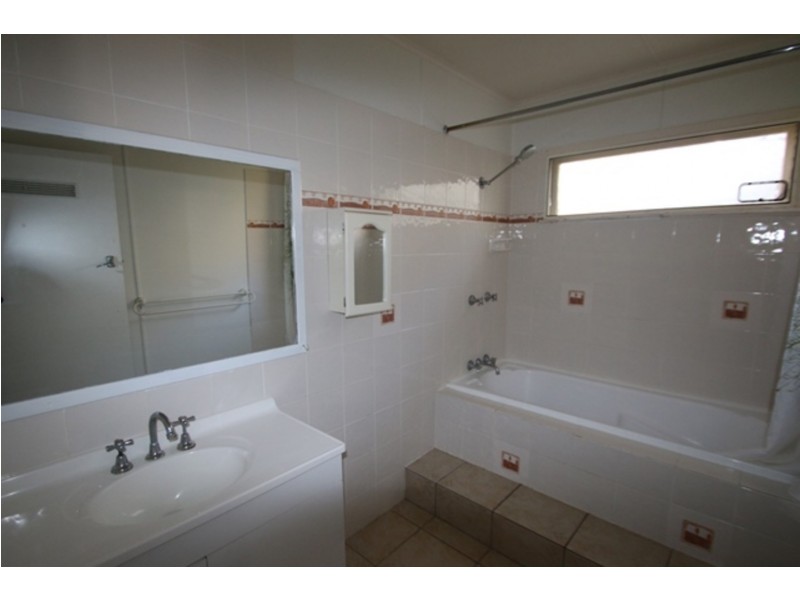 12 Ottiwell Street, Woorim QLD 4507