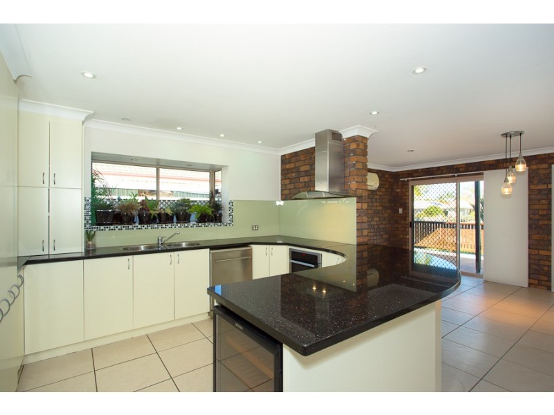 28 Port Drive, Banksia Beach QLD 4507
