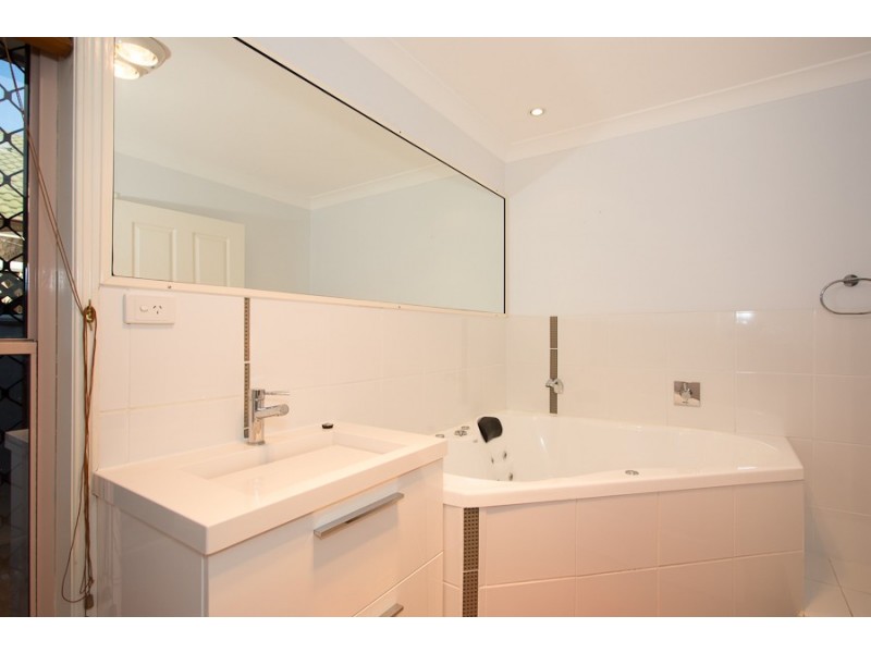 28 Port Drive, Banksia Beach QLD 4507