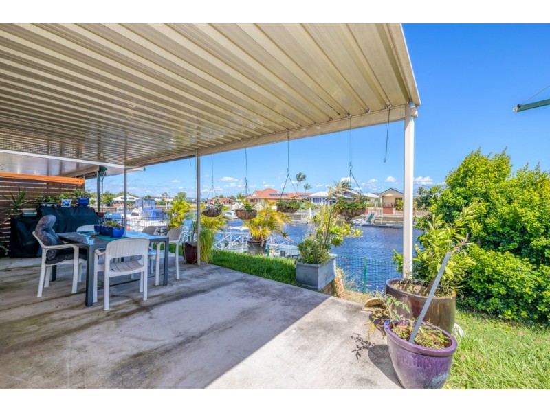 2/20 Port Drive, Banksia Beach QLD 4507