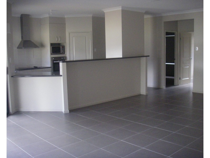 17 Pectoral Place, Banksia Beach QLD 4507