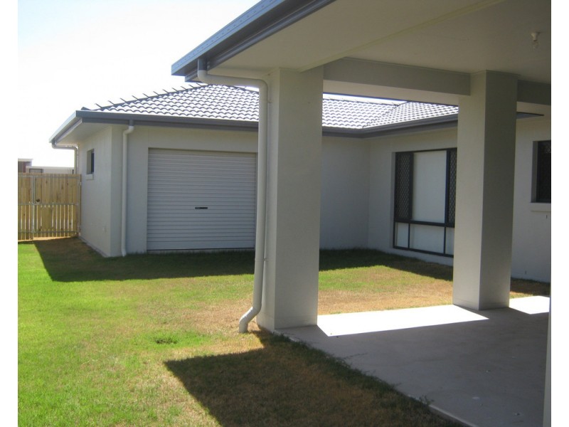 17 Pectoral Place, Banksia Beach QLD 4507