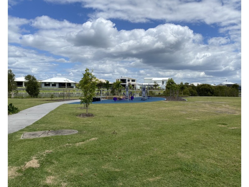 17 Pectoral Place, Banksia Beach QLD 4507