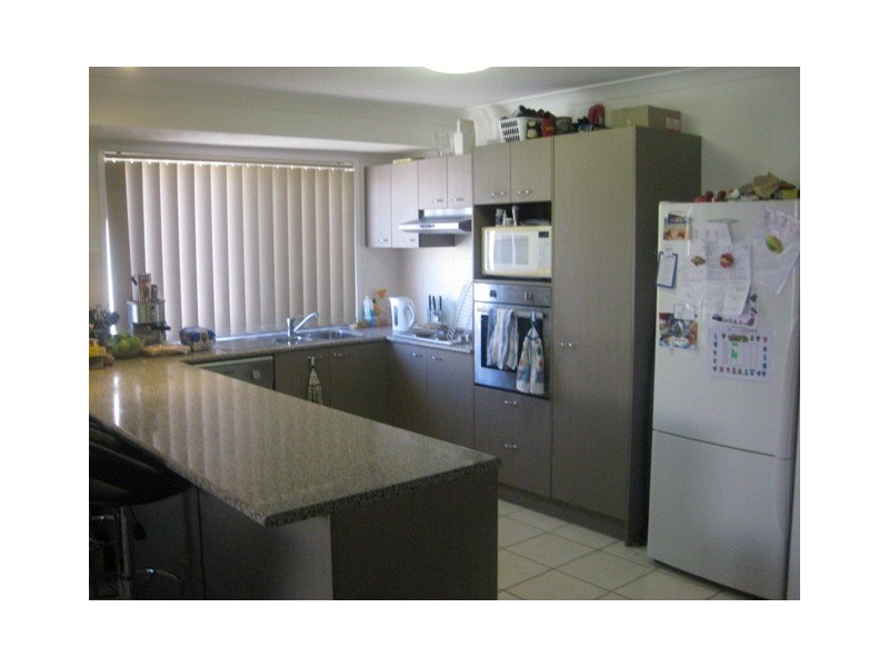 Sandstone Point QLD 4511