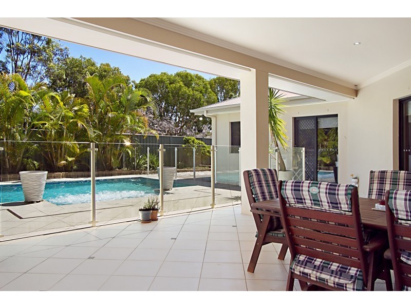 72 Marina Bvd, Banksia Beach QLD 4507