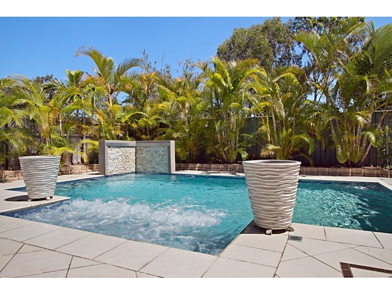 72 Marina Bvd, Banksia Beach QLD 4507