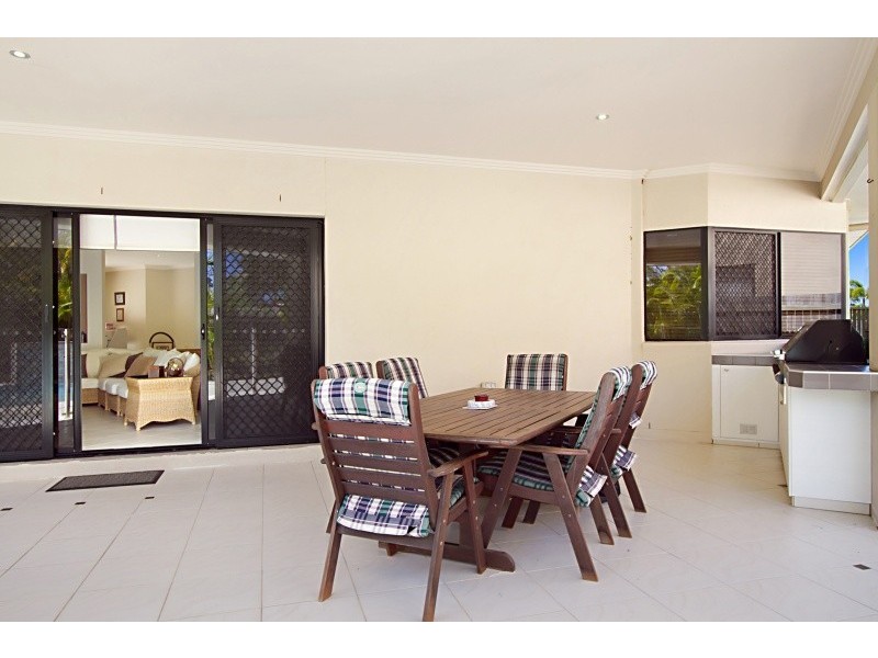 72 Marina Bvd, Banksia Beach QLD 4507