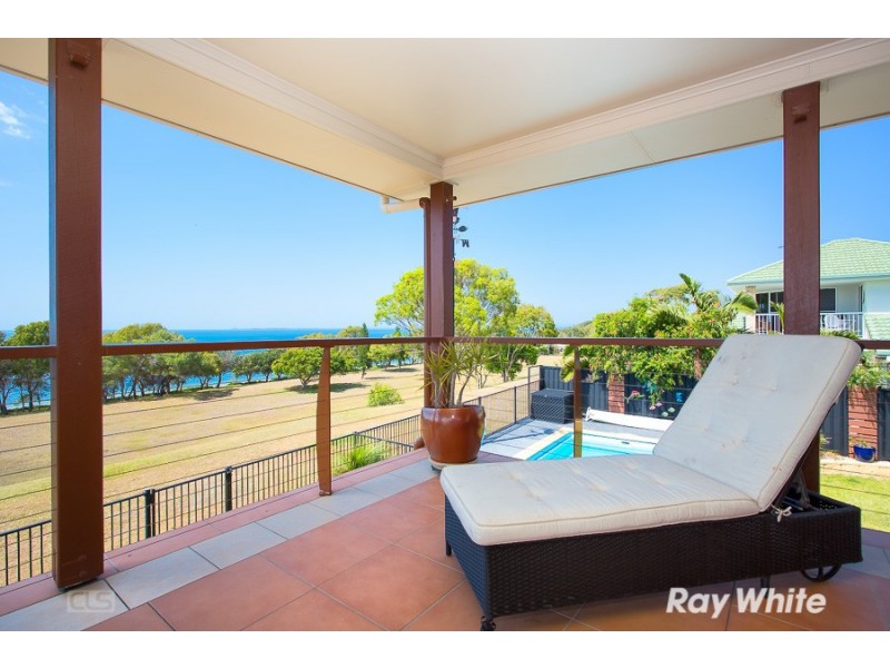 15 Clark Terrace, Sandstone Point QLD 4511