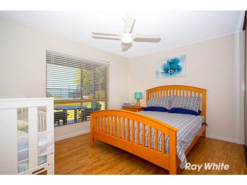 15 Clark Terrace, Sandstone Point QLD 4511