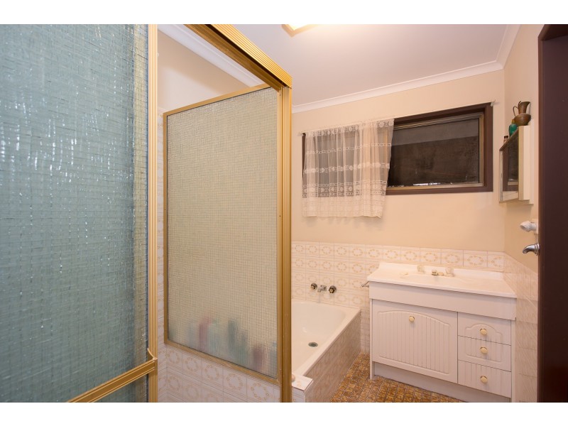 8 Marbrin Close, Bellara QLD 4507