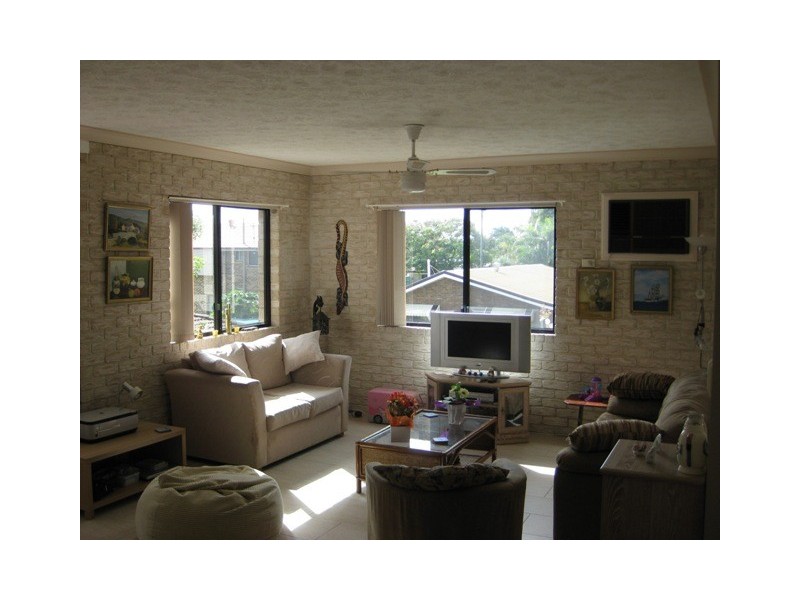 2/5 Thornely Close, Bellara QLD 4507