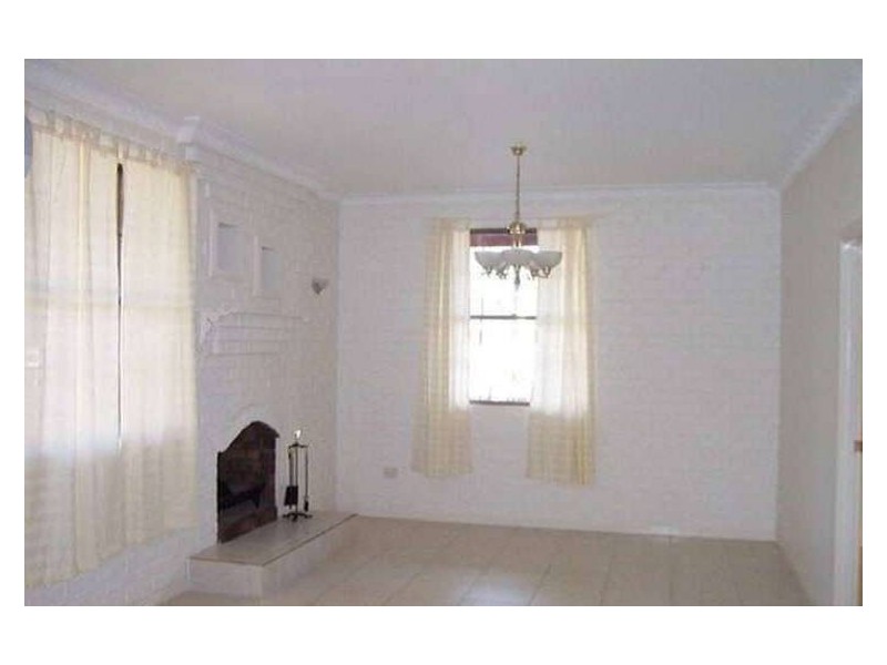 1 Crane Street, Bongaree QLD 4507