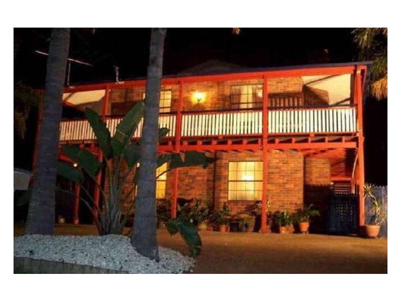 1 Crane Street, Bongaree QLD 4507