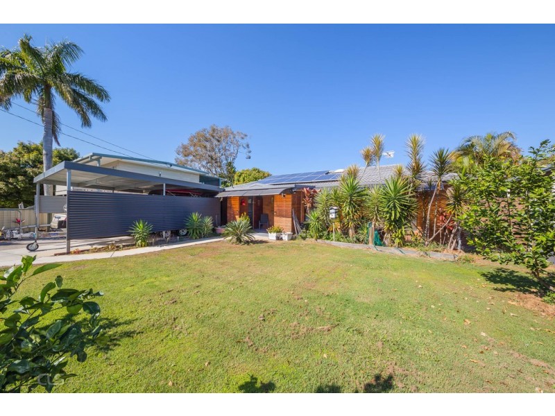 21 Orara Avenue, Banksia Beach QLD 4507