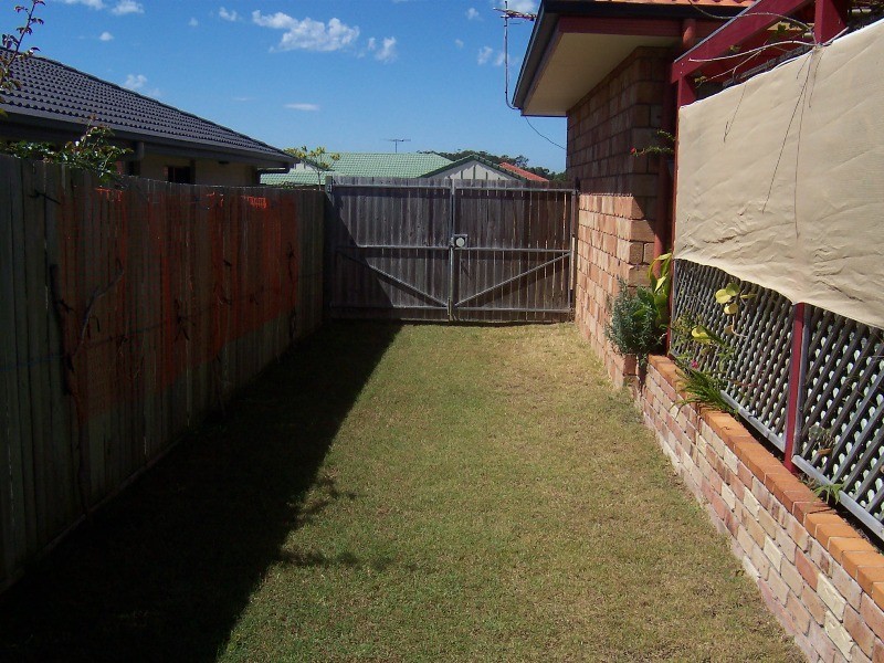 Sandstone Point QLD 4511