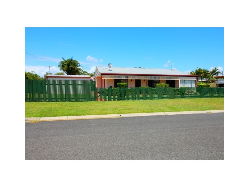 18 Alpinia Avenue, Banksia Beach QLD 4507