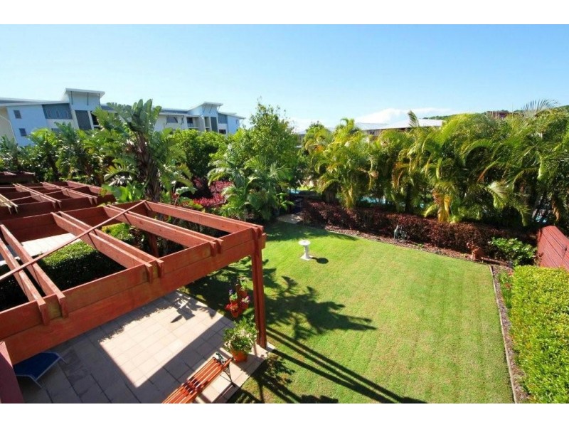104/8 Spinnaker Drive, Sandstone Point QLD 4511