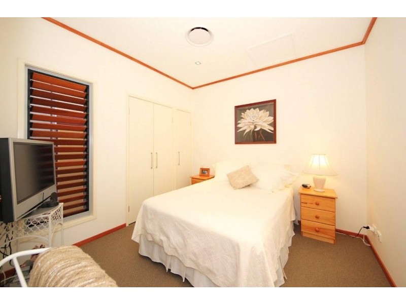 104/8 Spinnaker Drive, Sandstone Point QLD 4511