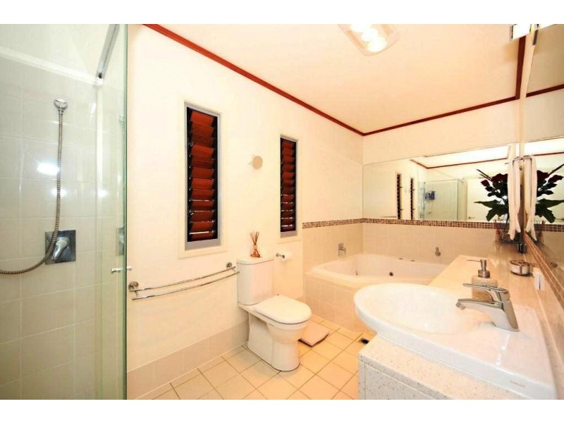 104/8 Spinnaker Drive, Sandstone Point QLD 4511