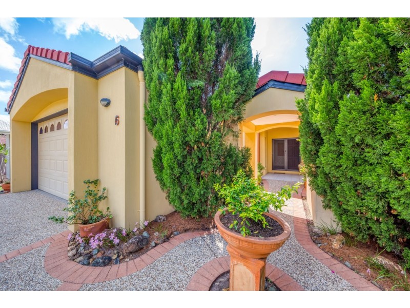 6 Seabreeze Avenue, Banksia Beach QLD 4507