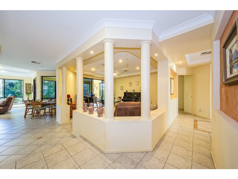 6 Seabreeze Avenue, Banksia Beach QLD 4507