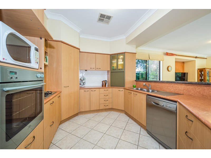 6 Seabreeze Avenue, Banksia Beach QLD 4507