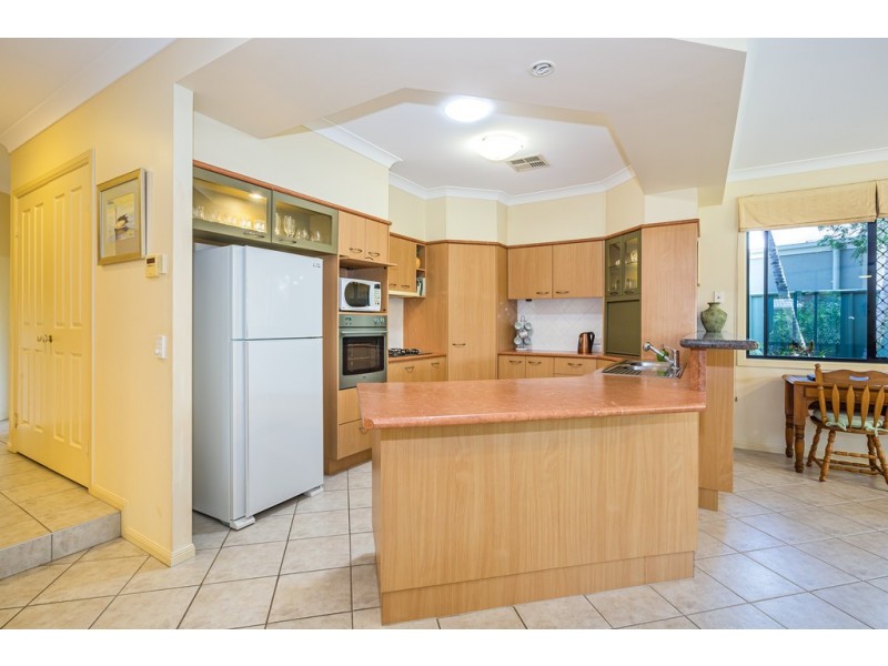 6 Seabreeze Avenue, Banksia Beach QLD 4507