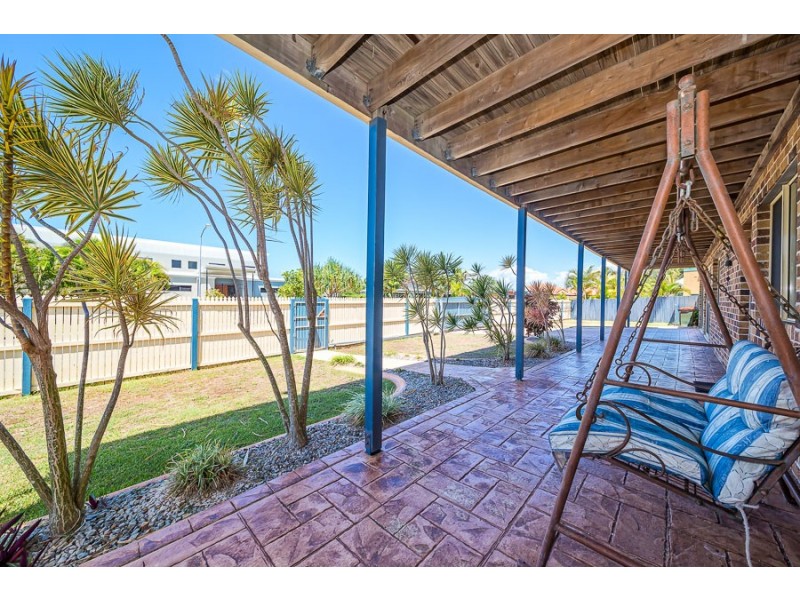 67 Cosmos Avenue, Banksia Beach QLD 4507