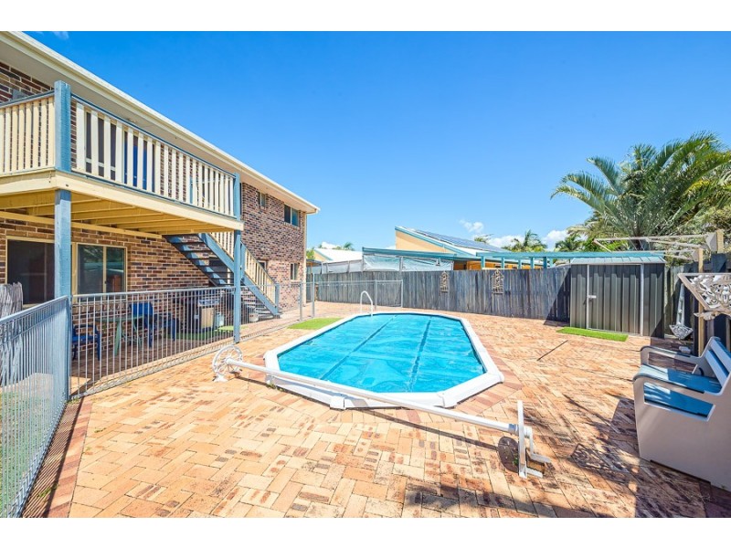 67 Cosmos Avenue, Banksia Beach QLD 4507