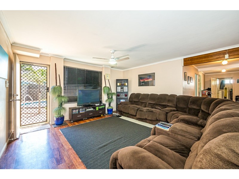 67 Cosmos Avenue, Banksia Beach QLD 4507
