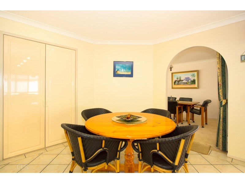37 Schooner Court, Banksia Beach QLD 4507