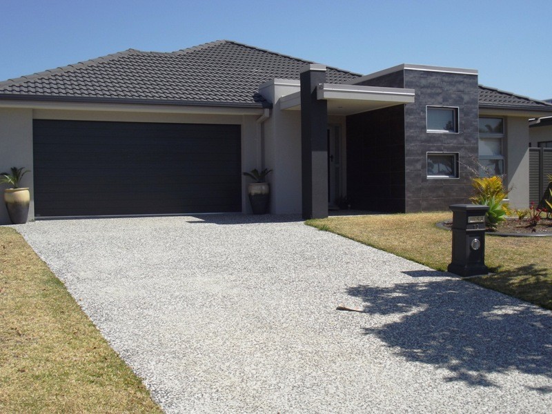 12 The Landing, Banksia Beach QLD 4507