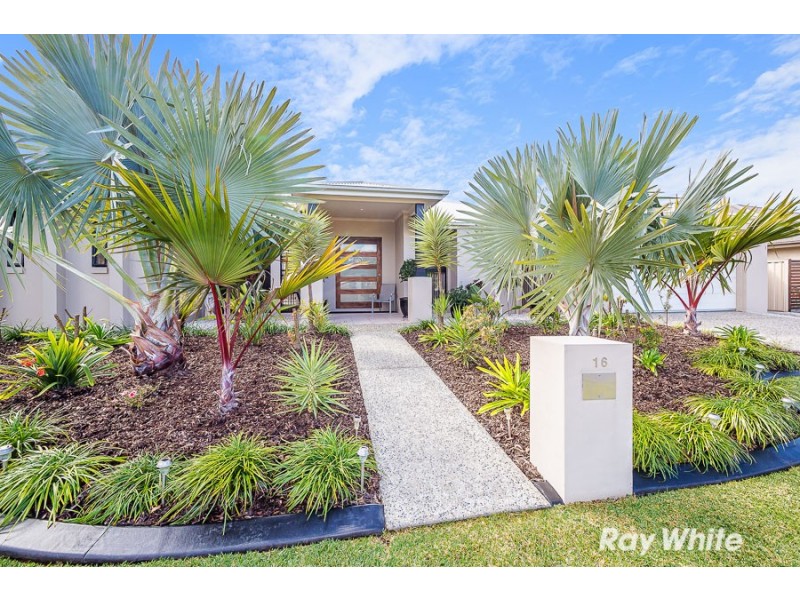 16 Pectoral Place, Banksia Beach QLD 4507