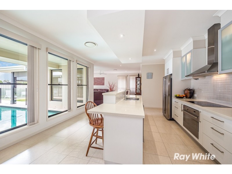 16 Pectoral Place, Banksia Beach QLD 4507